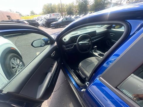 Used 2025 Kia K4 FWD image 2