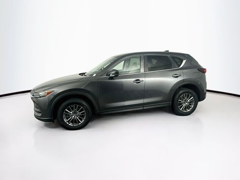 Used 2017 MAZDA CX-5 Touring FWD image 4