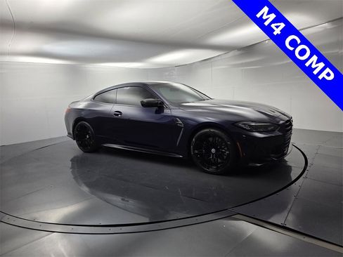 Used 2023 BMW M4 Competition w/ M Carbon Exterior Package image 2