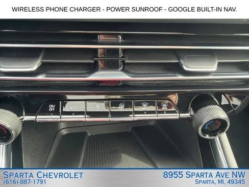 Used 2025 Chevrolet Traverse LT w/ Sun and Wheel Package AWD/4WD image 25