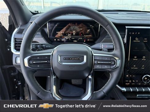 Certified 2025 GMC Acadia Denali image 13