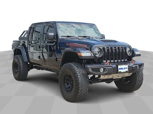 Used 2021 Jeep Gladiator Mojave AWD/4WD image 2