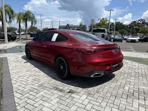 Certified 2026 Mercedes-Benz CLE 300 4MATIC Coupe image 4