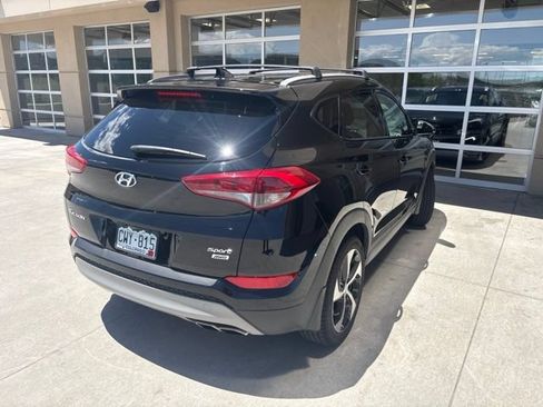 Used 2018 Hyundai Tucson Sport AWD/4WD image 3