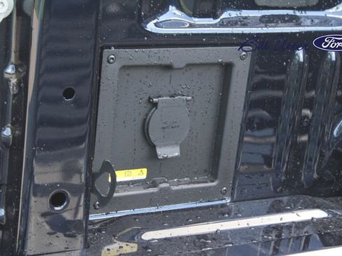 New 2025 Ford F150 Lariat w/ Equipment Group 502A High image 7