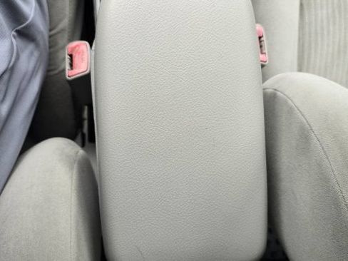 Used 2010 Toyota Corolla LE FWD image 24