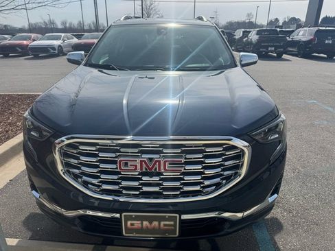 Used 2018 GMC Terrain Denali w/ LPO, 'HIT The Road' Package image 2