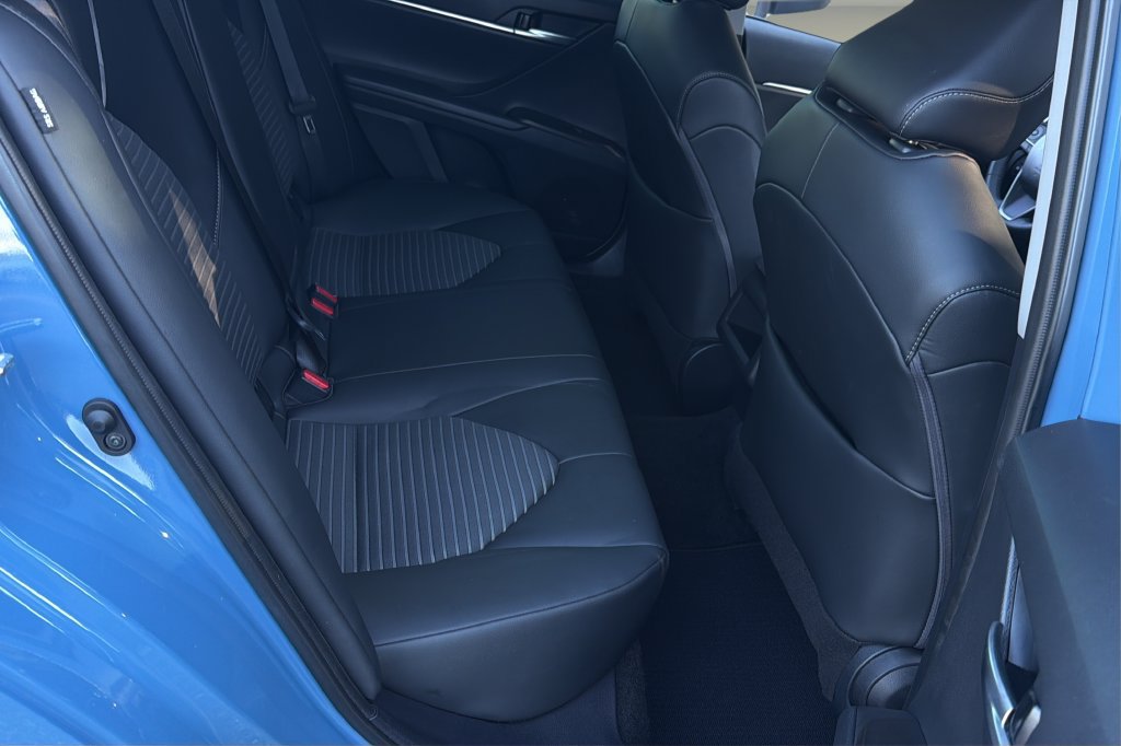 Certified 2023 Toyota Camry SE FWD image 17