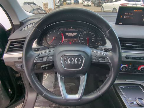 Used 2018 Audi Q7 3.0T Premium image 29