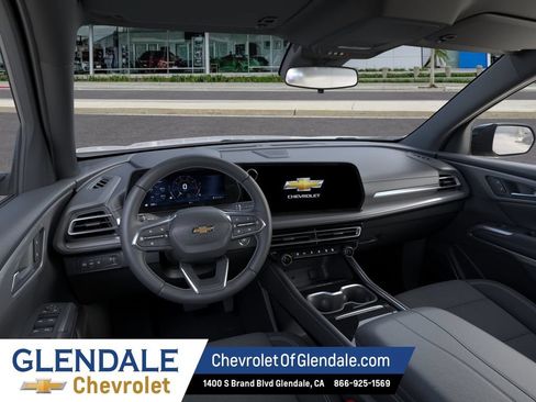 New 2027 Chevrolet Traverse LT w/ Midnight/Sport Edition FWD image 15