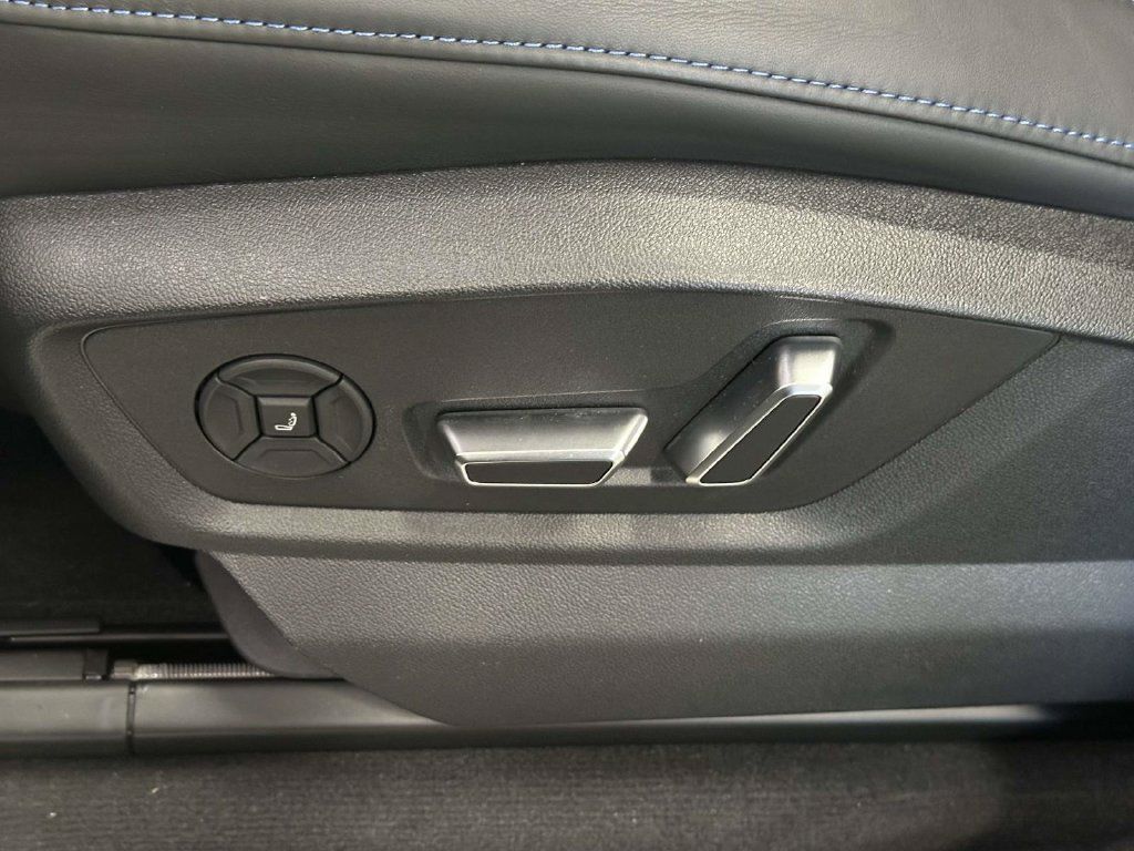 Used 2026 Audi RS Q8 performance AWD/4WD image 22