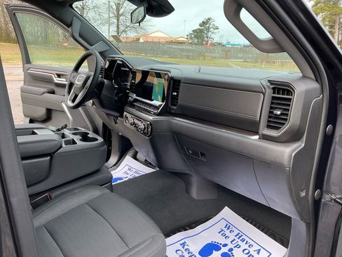 Used 2023 GMC Sierra 1500 Elevation image 23