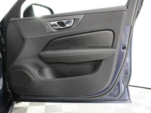 Certified 2023 Volvo S60 B5 Core image 21