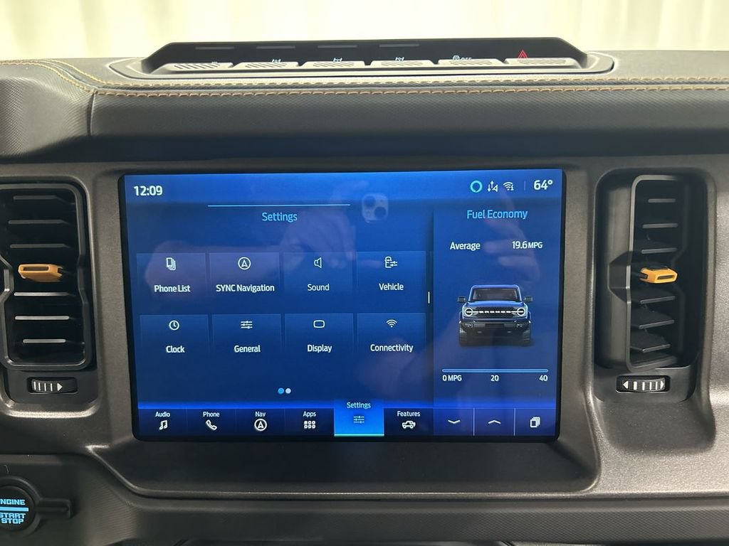 Used 2024 Ford Bronco Badlands AWD/4WD image 14