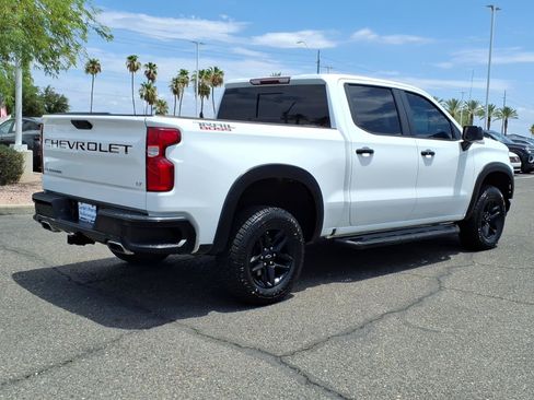 Used 2021 Chevrolet Silverado 1500 LT Trail Boss w/ Convenience Package II AWD/4WD image 7