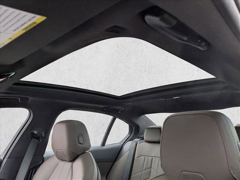 New 2026 BMW 550e xDrive 550e xDrive w/ Premium Package image 17