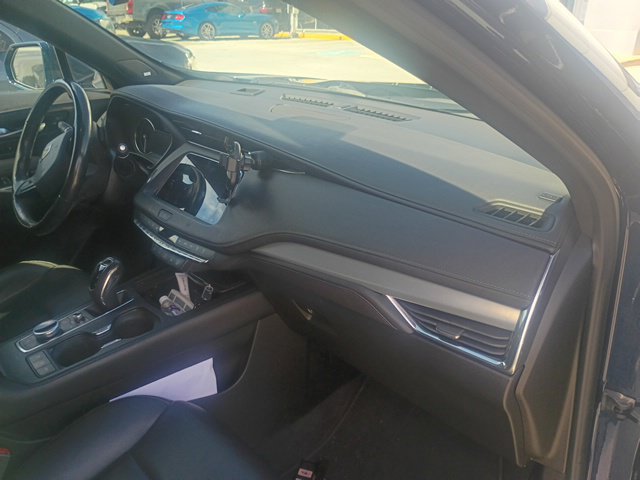 Used 2019 Cadillac XT4 Premium Luxury w/ Driver Assist Package AWD/4WD image 29