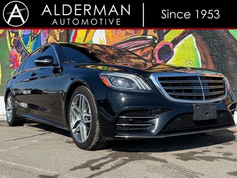 Used 2019 Mercedes-Benz S 560 4MATIC Sedan w/ AMG Line Exterior image 1