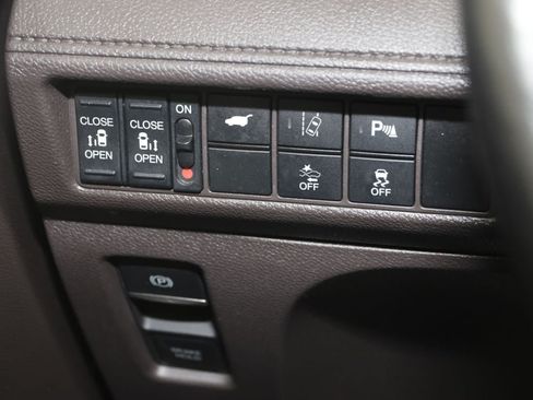 Used 2019 Honda Odyssey Elite image 27