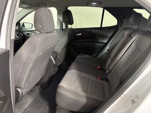 Used 2024 Chevrolet Equinox LT FWD image 36