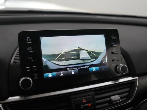 Used 2022 Honda Accord Touring image 21