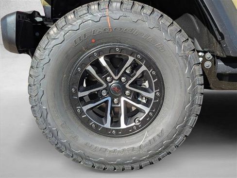 New 2026 Jeep Wrangler Unlimited Rubicon image 9