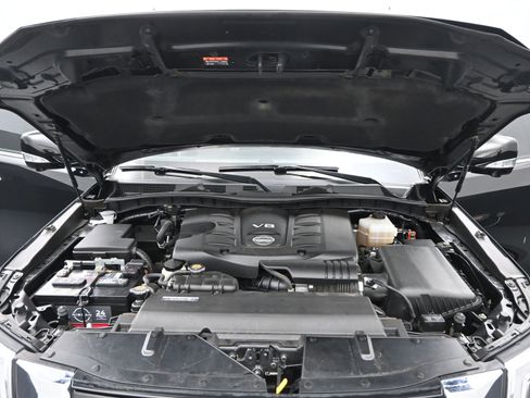 Used 2022 Nissan Armada SL image 20