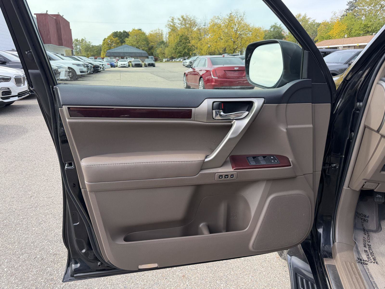 Used 2019 Lexus GX 460 Premium AWD/4WD image 10