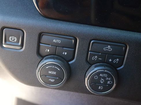 Used 2026 Chevrolet Silverado 1500 RST AWD/4WD image 27