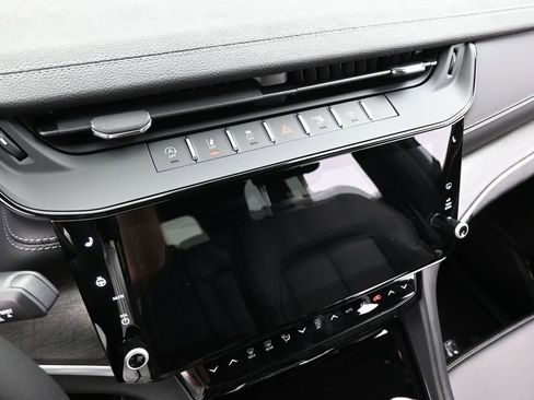 New 2026 Jeep Grand Cherokee Limited w/ Limited Altitude Package RWD image 22