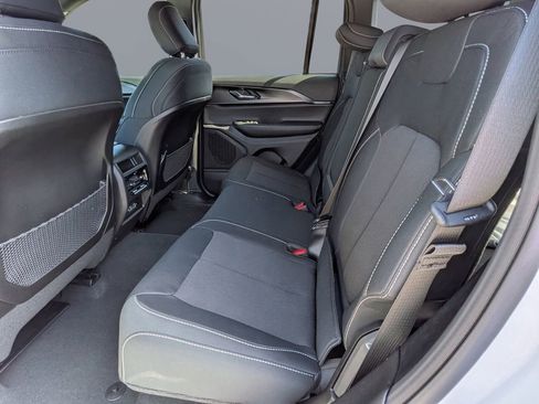 New 2026 Jeep Grand Cherokee Laredo image 14