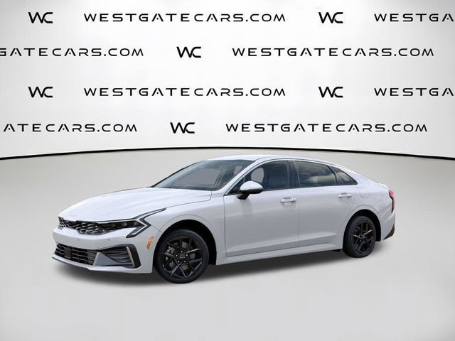 New 2026 Kia K5 LXS FWD image 4