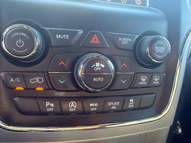 Used 2021 Jeep Grand Cherokee Laredo AWD/4WD image 20