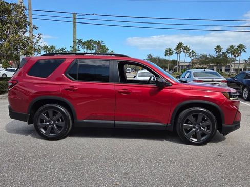 Certified 2023 Honda Pilot Sport image 8