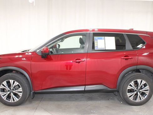 Used 2023 Nissan Rogue SV AWD/4WD image 6