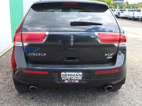 Used 2014 Lincoln MKX AWD w/ Equipment Group 102A image 7