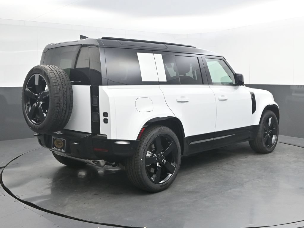New 2026 Land Rover Defender 110 X-Dynamic SE AWD/4WD image 7