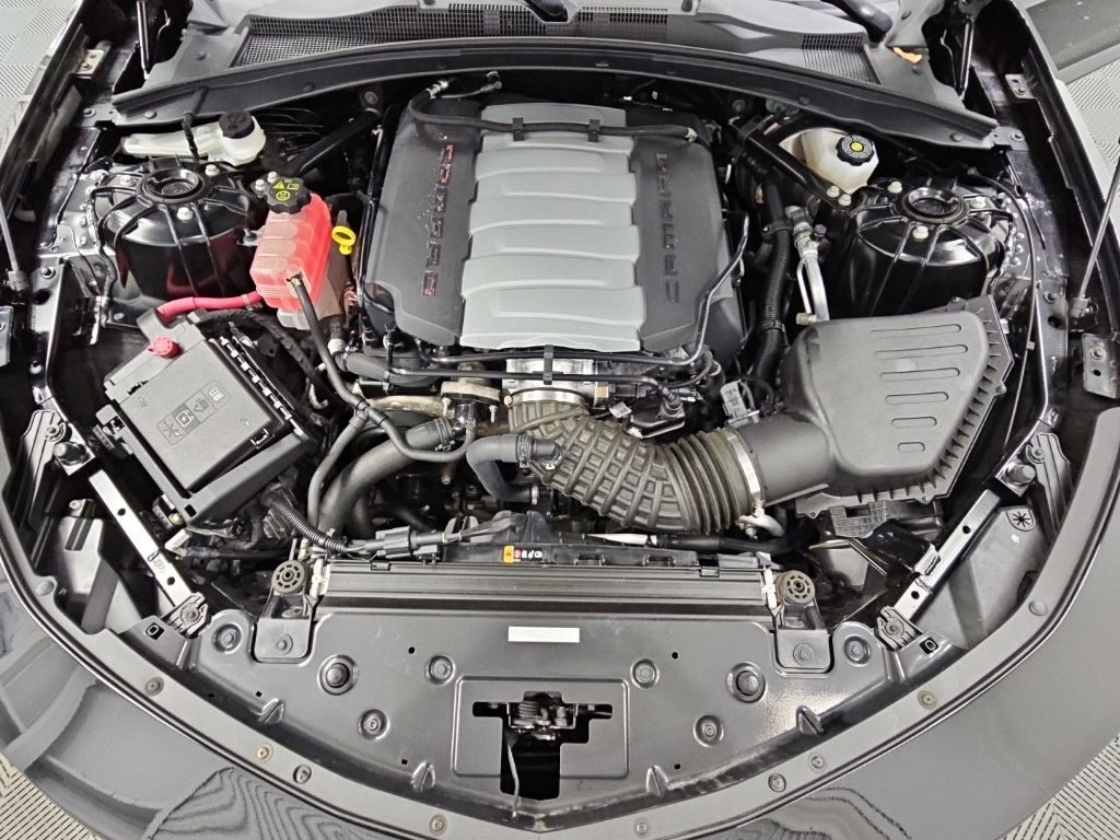 Certified 2023 Chevrolet Camaro SS RWD image 37