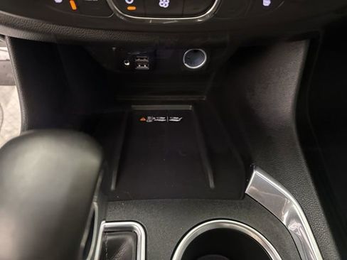 Used 2023 Chevrolet Traverse Premier w/ Redline Edition image 43