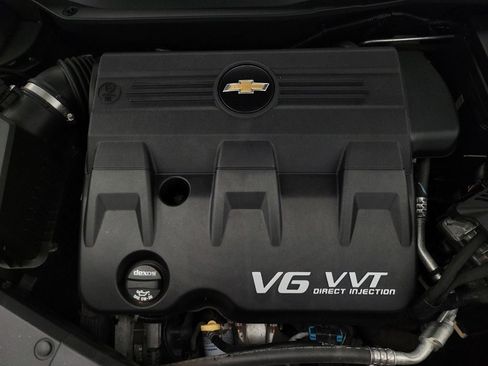 Used 2017 Chevrolet Equinox Premier w/ Enhanced Convenience Package image 30