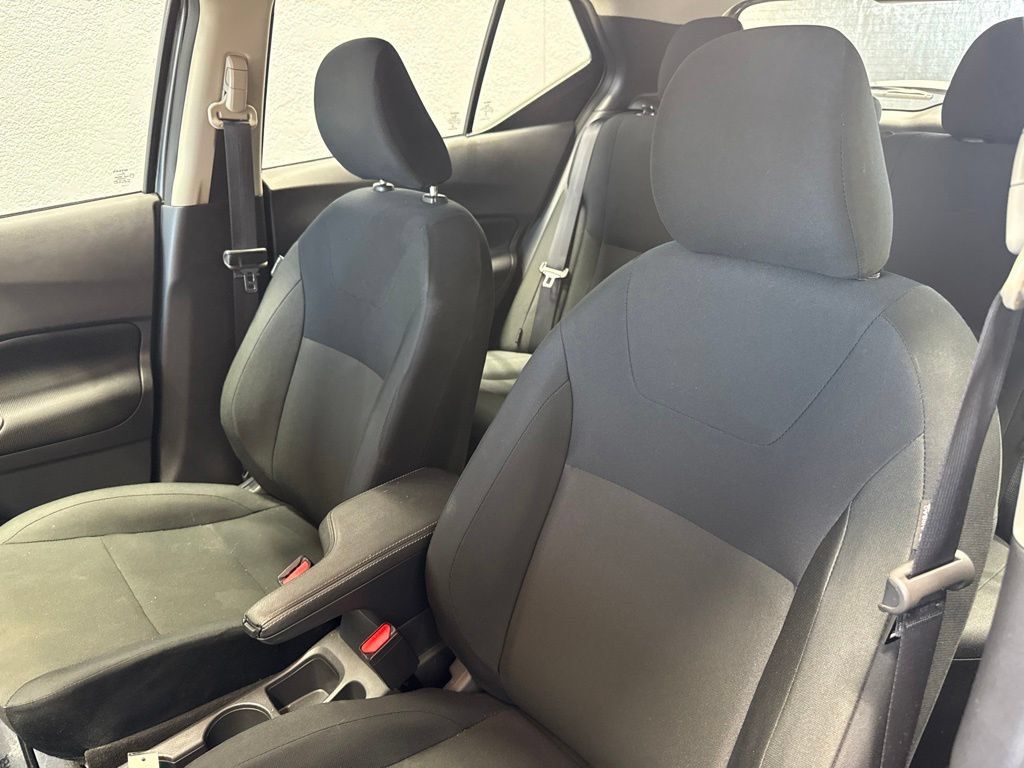 Used 2025 Nissan Kicks Play S FWD image 13