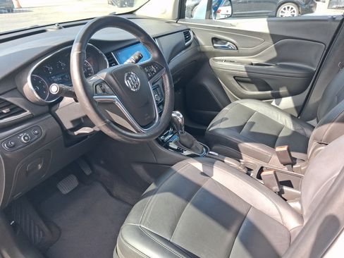 Used 2018 Buick Encore Essence FWD image 8
