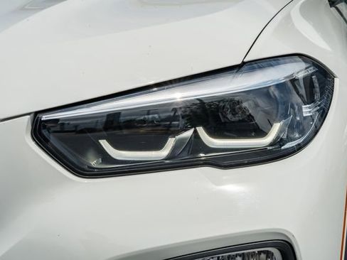 Used 2020 BMW X5 xDrive40i w/ Convenience Package AWD/4WD image 15