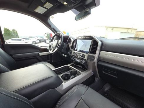 Used 2022 Ford F350 Lariat w/ Lariat Ultimate Package AWD/4WD image 24