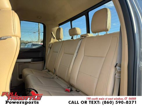 Used 2019 Ford F250 Lariat w/ Chrome Package image 19