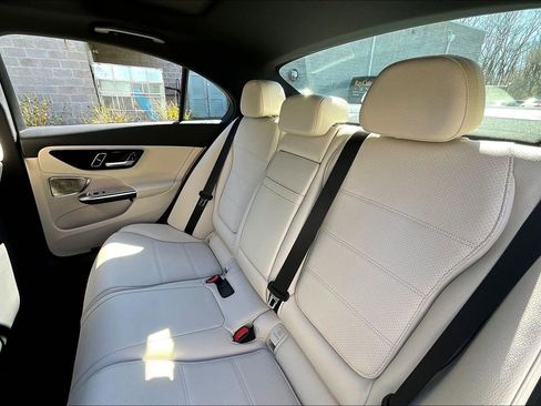 Certified 2022 Mercedes-Benz C 300 4MATIC Sedan image 28