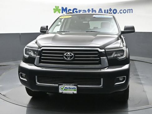 Used 2019 Toyota Sequoia TRD Sport w/ TRD Sport Premium Package AWD/4WD image 5