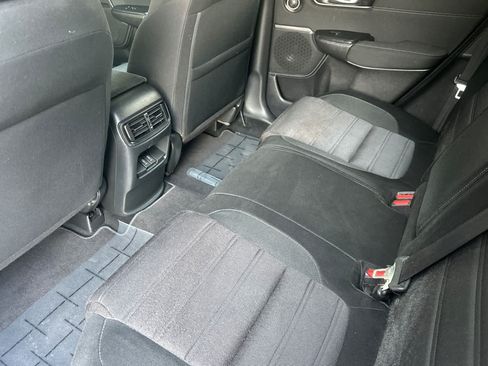 Used 2021 Honda CR-V EX image 4