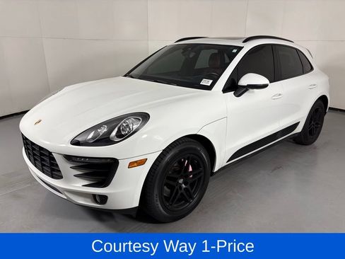 Used 2018 Porsche Macan AWD/4WD image 5