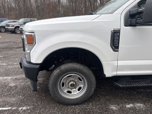 Used 2021 Ford F250 XL image 6